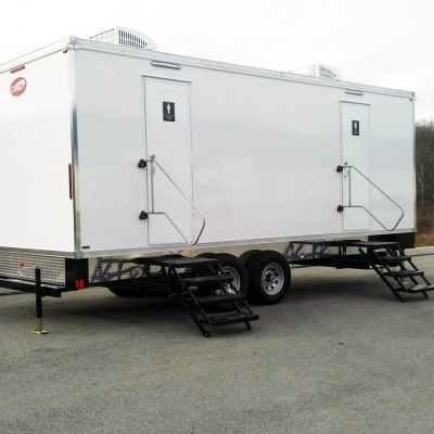Luxury 5 Stall Restroom Trailer